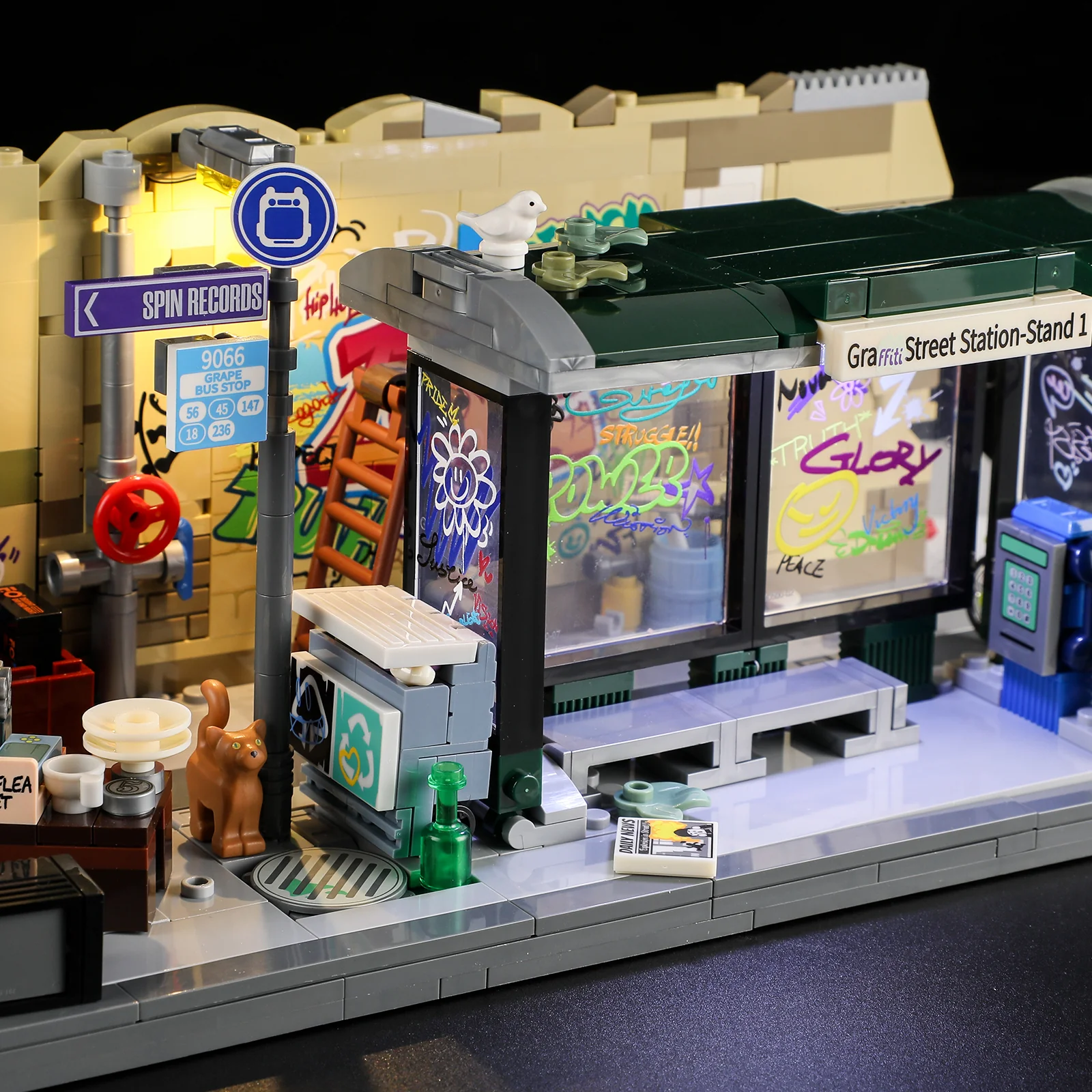 F9066_Graffiti Bus Stop_Graffiti-Bushaltestelle_Lumibricks_lightbricks9